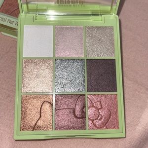 Pixi + Hello Kitty Harmony Hues Eye Effects Shadow Palette-NIB